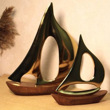 Golden Voyage Sailboats (Set of 2)